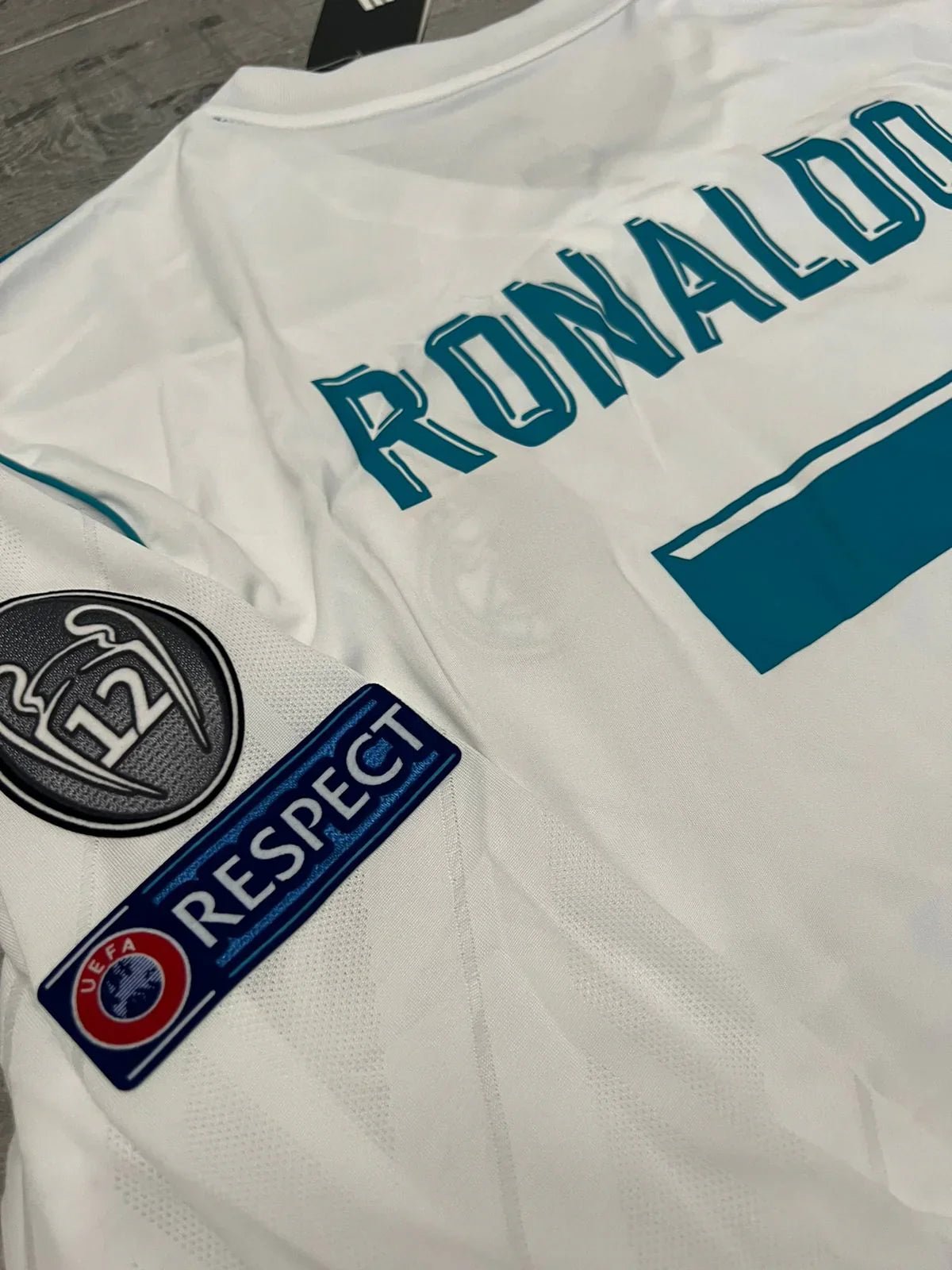 2017 - 18 - REAL MADRID HOME | RETRO - MODU CLUB EU